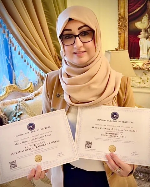 London College of Teachers graduate holding her PG Diploma and Certificate in Counselling